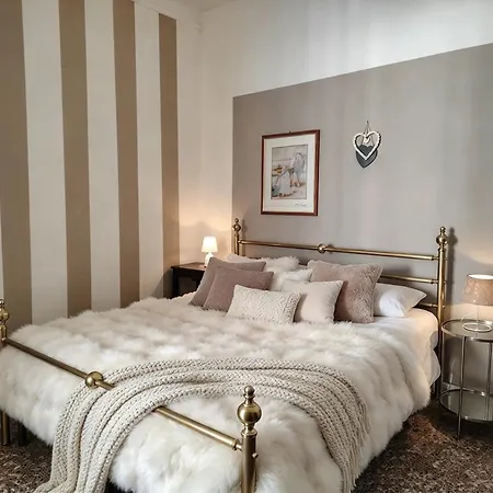 Intra14 Holiday home